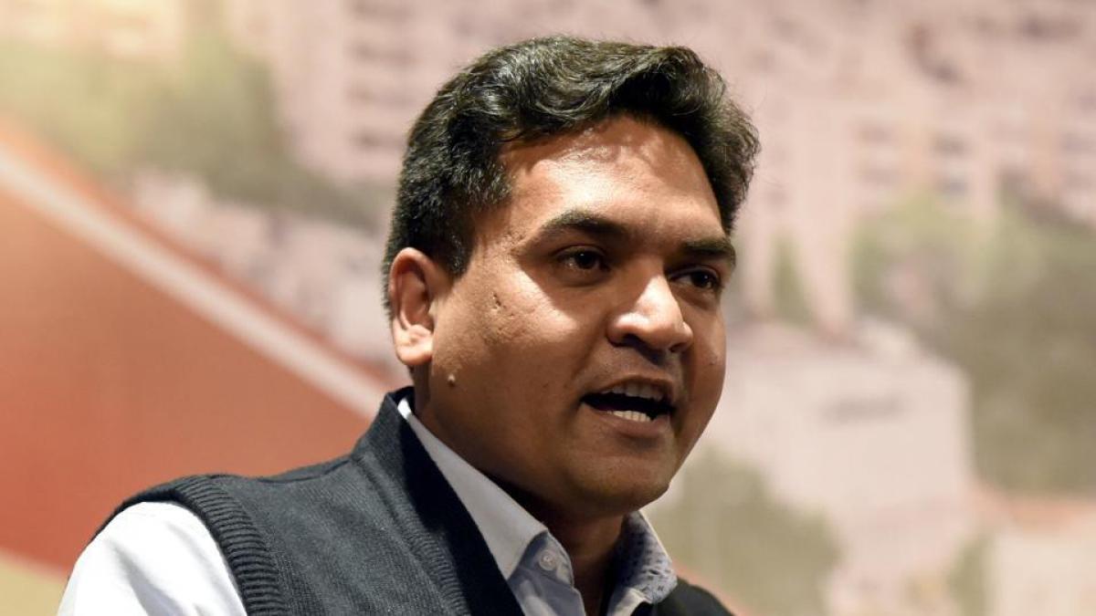 Sacked Delhi Minister Kapil Mishra faints, taken to hospital